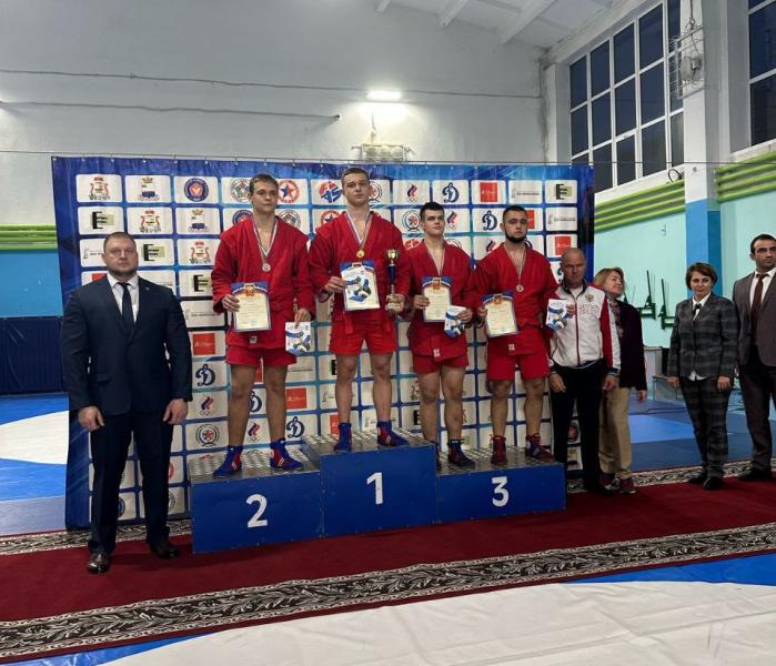 Самбист