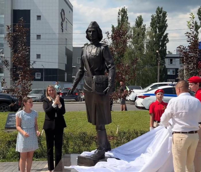 Памятник